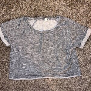 Cropped sweater‎ tee